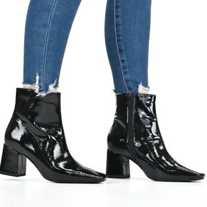 Journee Collection Glossy Black Ankle Booties size 8